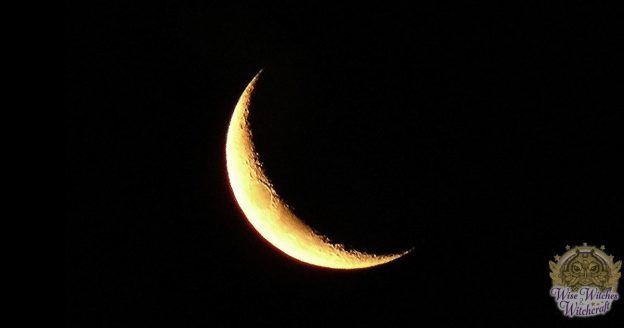 waning moon symbol astrology artisitc
